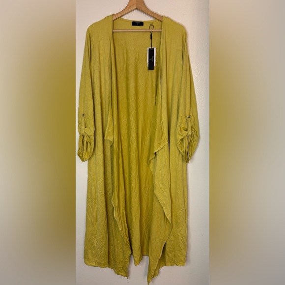 Tahari Sweaters - Tahari Shrug